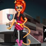 Monster High Toralei Stripe Shopping Dressup